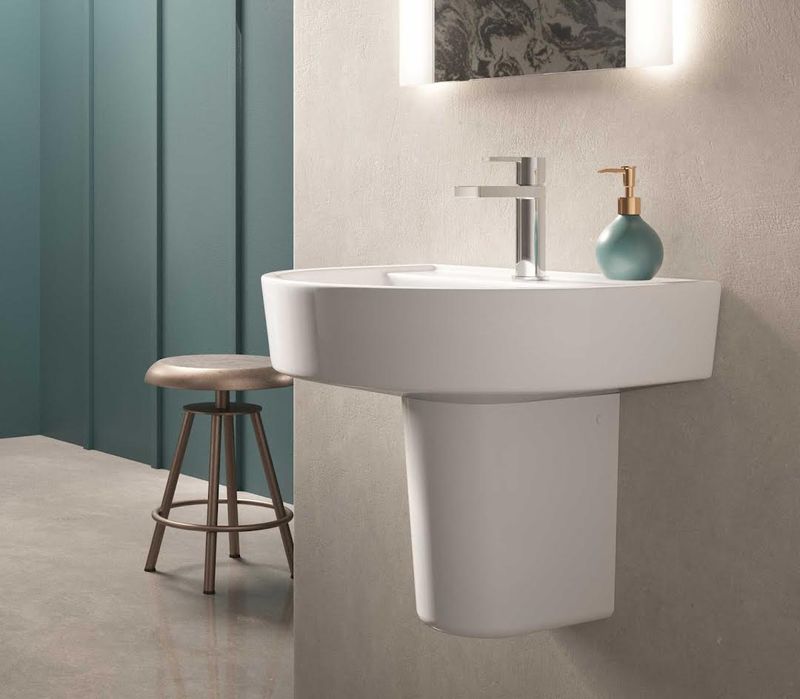 lavabo con medio pedestal