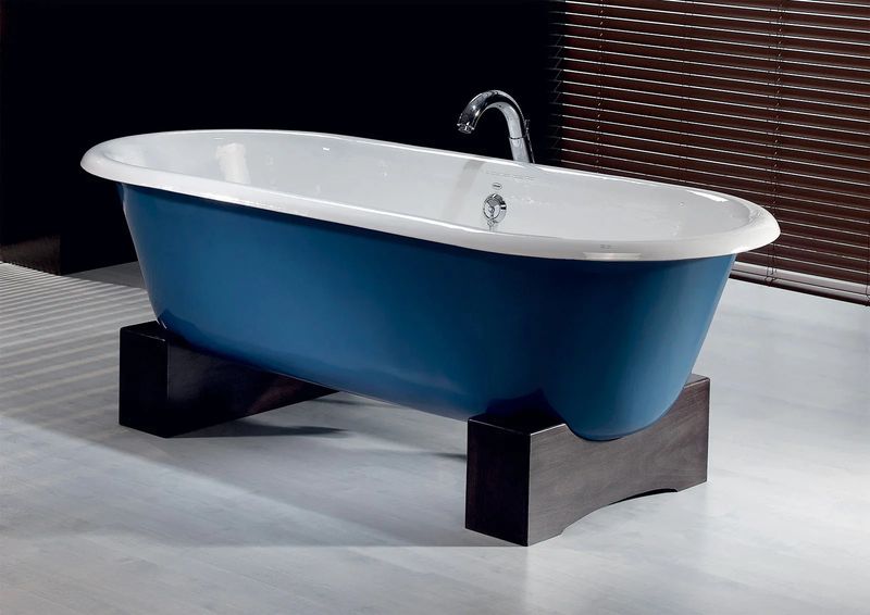 Cast Iron Bathtub