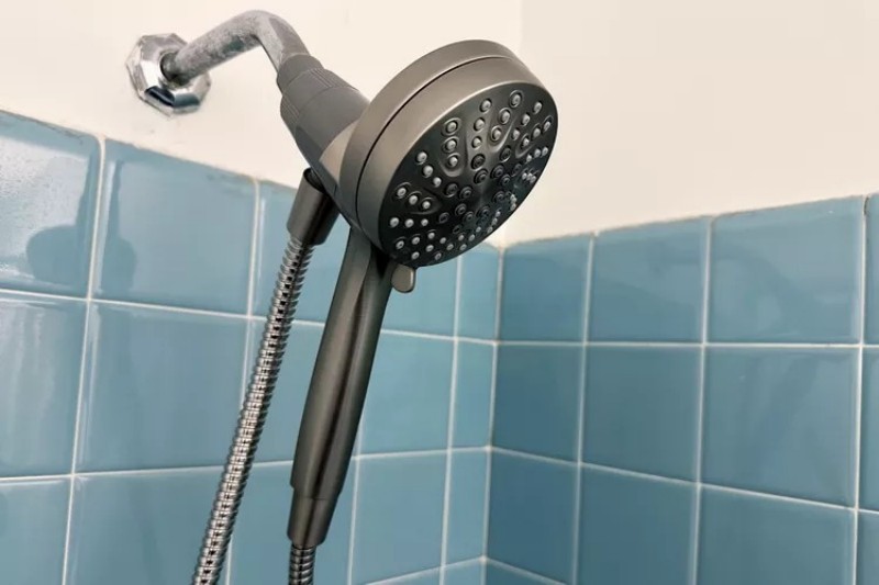 Delta shower head brand