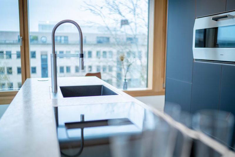 kohler vs grohe kitchen faucets